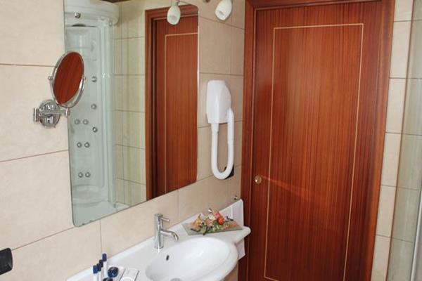 Itaca Hotel Барлетта Екстер'єр фото